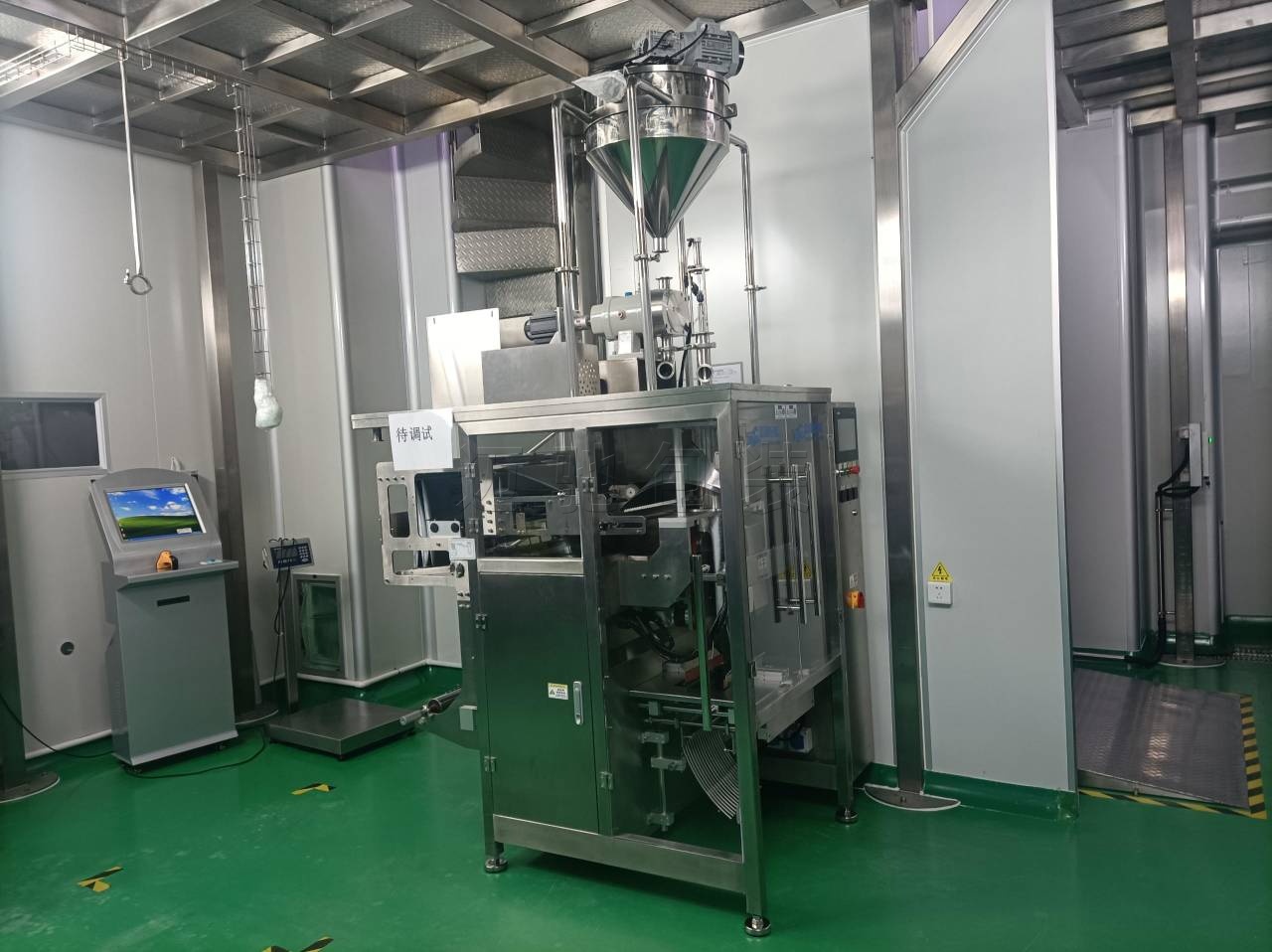 全自動(dòng)洗衣粉包裝機(jī)破解粉塵包裝難題